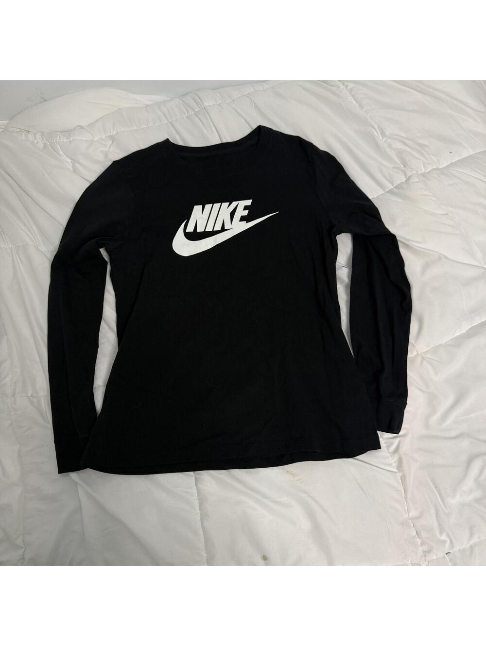 Nike Black Long Sleeve Medium